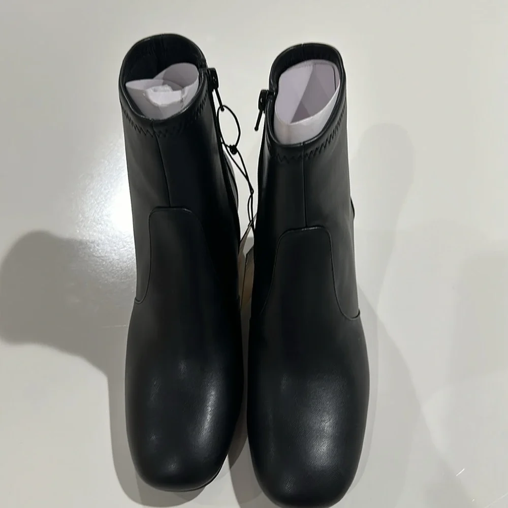 MADDEN NYC Women's Side Zip Bootie 81/2 - Picture 4 of 14